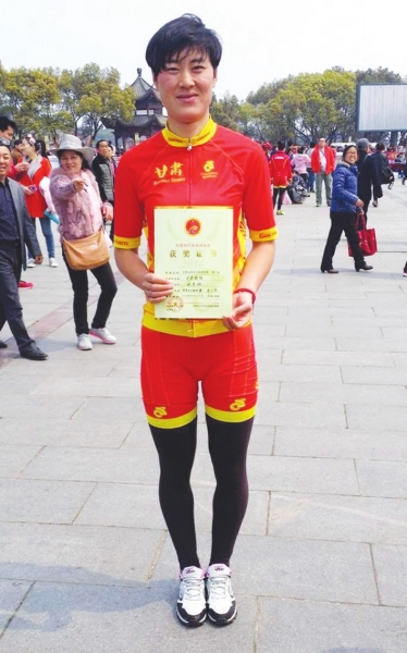 全國(guó)山地車冠軍賽刮起甘肅旋風(fēng) 姚變娃再登頂包攬兩金