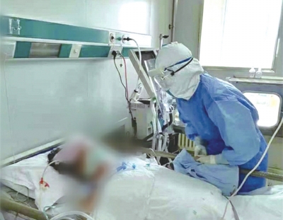 “在隔離病區(qū)里過生日，我永生難忘”