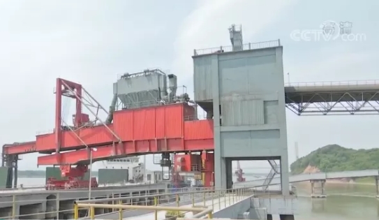 太瘋狂！水泥漲價(jià)幾輪，依舊排隊(duì)搶購......發(fā)生了什么？