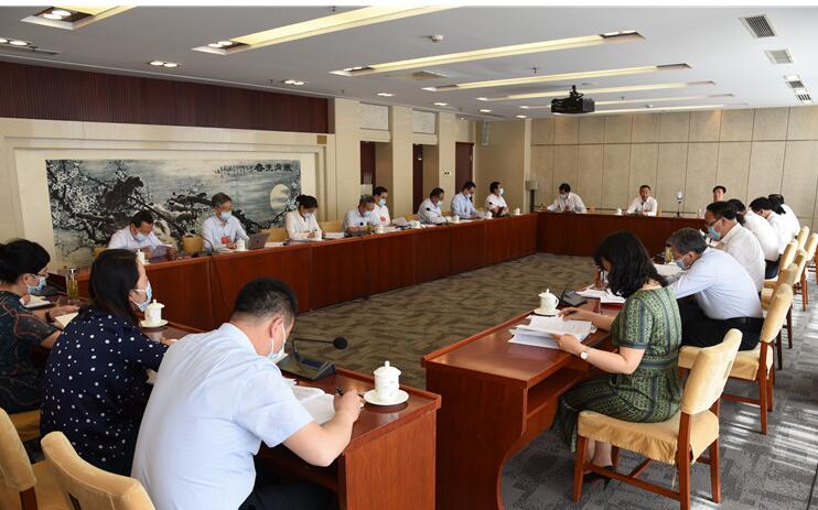 【兩會快訊】甘肅代表團分組審議全國人大常委會工作報告，唐仁健參加第二小組會議并發(fā)言