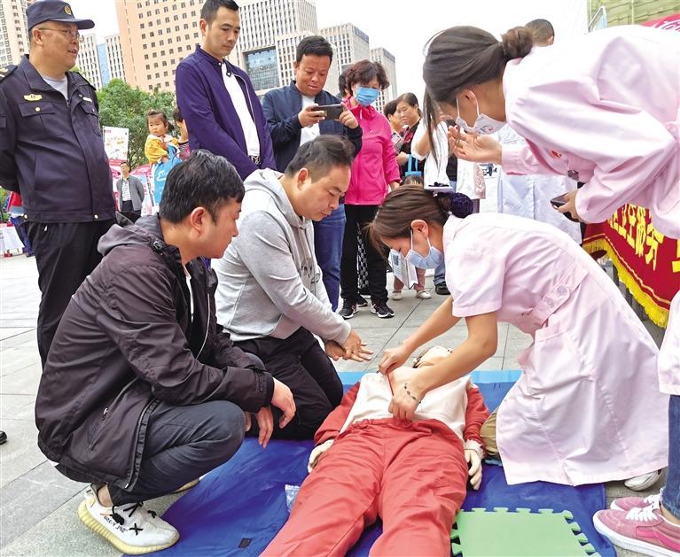 蘭州市“安全生產(chǎn)月咨詢(xún)?nèi)铡被顒?dòng)啟動(dòng)