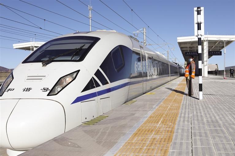 蘭新高鐵山丹馬場(chǎng)站正式開辦客運(yùn)業(yè)務(wù)