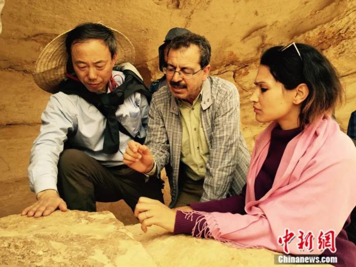 點擊進(jìn)入下一頁