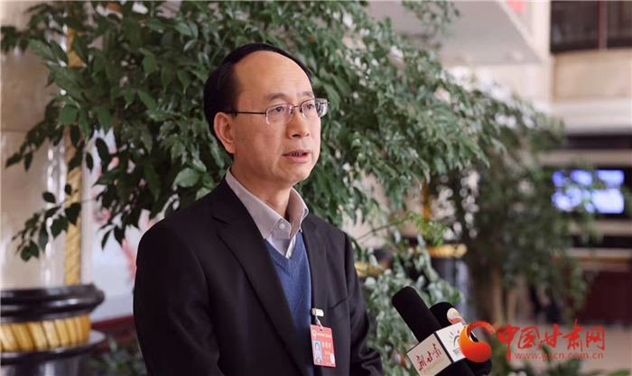 【聚焦2022甘肅兩會·代表委員說】省政協(xié)委員楊立勛：甘肅乳業(yè)發(fā)展要有“領(lǐng)頭?！?實現(xiàn)整體提質(zhì)增效