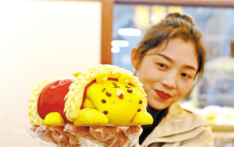 小老虎花餑餑，你舍得吃嗎？