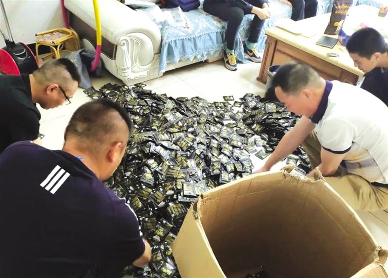 “減肥咖啡”竟含違禁藥 蘭州警方破獲特大網(wǎng)絡(luò)生產(chǎn)、銷售有毒、有害食品案