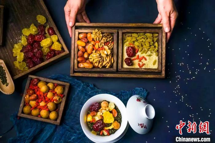 2023年5月，拍攝的臨夏蓋碗茶所需原料。(資料圖)臨夏市融媒體中心供圖